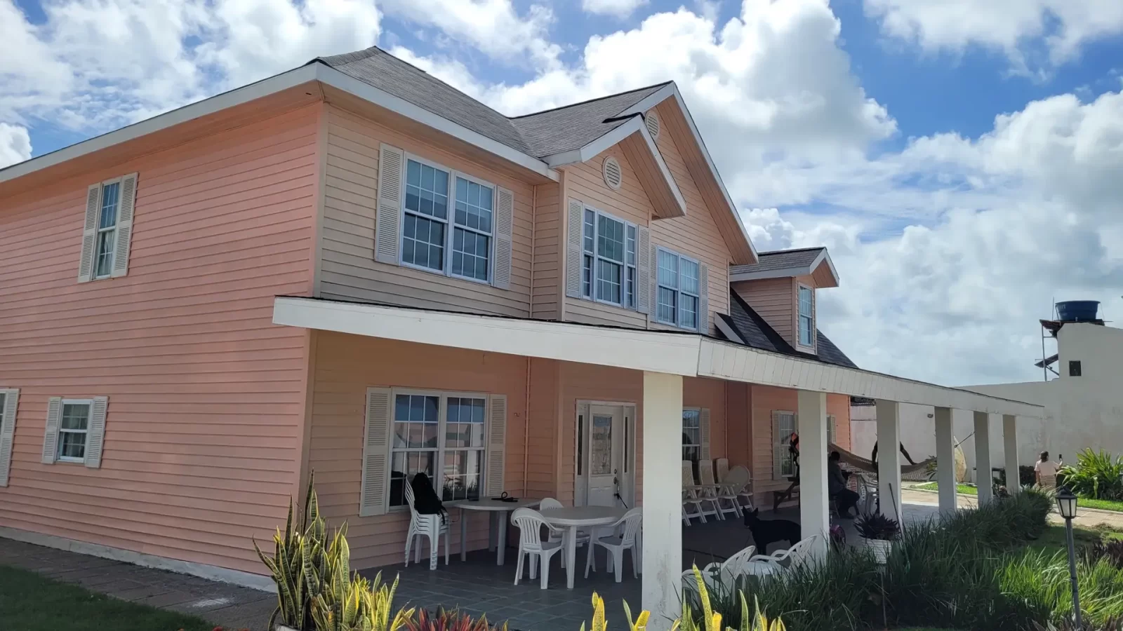 Telhado Shingle em Casa em Itamaracá